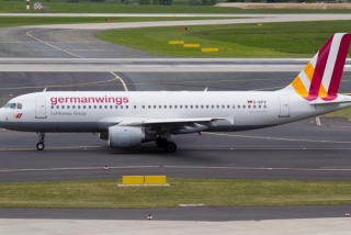 Quando caiu, nos Alpes franceses, o Airbus A320 da companhia Germanwings nÃ£o enfrentava mÃ¡s condiÃ§Ãµes meteorolÃ³gicas (Foto: AgÃªncia Lusa/divulgaÃ§Ã£o/direitos reservados)