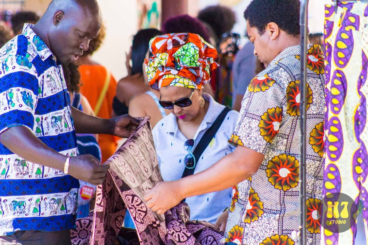 Feira Ébano de Primavera reúne moda, arte e beleza afrobrasileira em Belo Horizonte