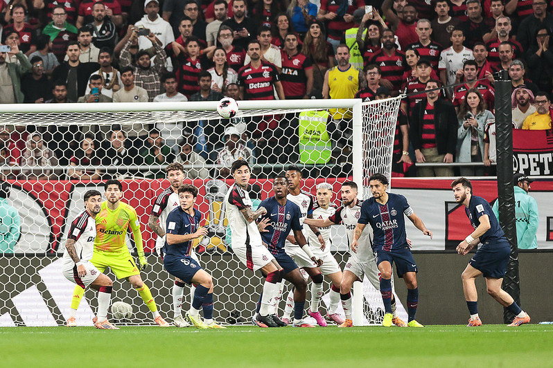 PSG vence Flamengo nos pênaltis e conquista a Copa Intercontinental