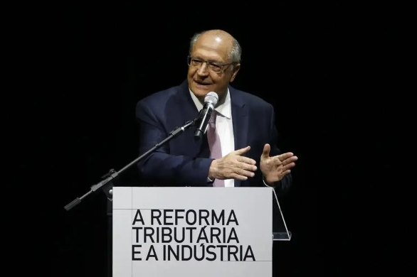 Alckmin se diz entusiasta da reforma tributária e aponta benefícios