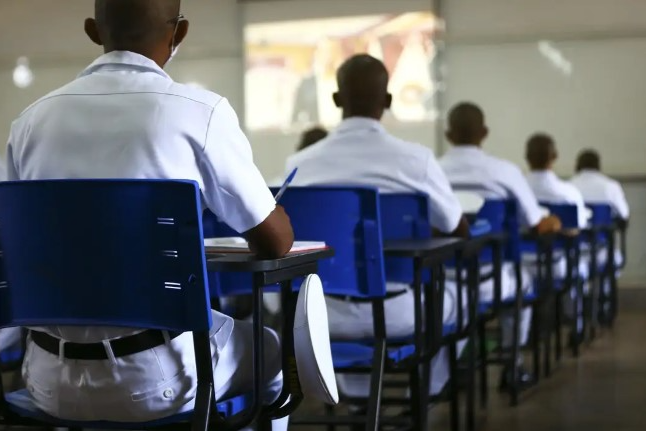 Alistamento militar vai até 30 de junho para jovens de 18 anos