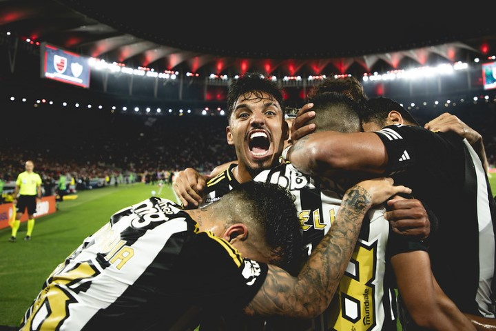 Copa do Brasil: Atlético-MG vence o Flamengo no Maracanã e larga na frente