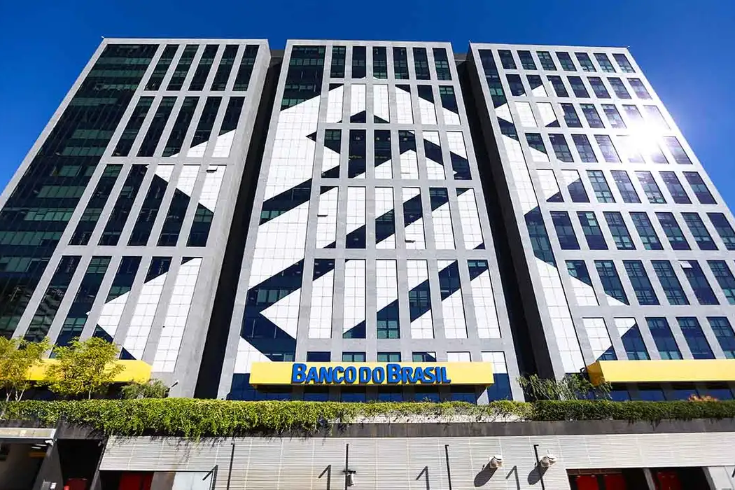 Banco do Brasil vai à Justiça após ataques bolsonaristas com fake news sobre sanções
