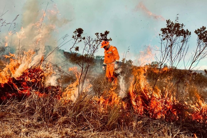 Defesa Civil alerta para risco extremo de incêndios no Triângulo Mineiro e Alto Paranaíba