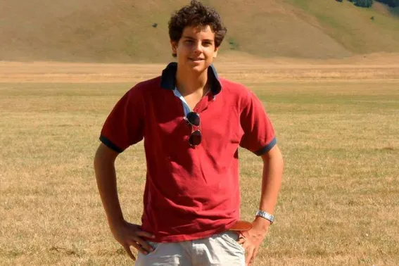 Carlo Acutis é canonizado e se torna o primeiro santo millennial da Igreja Católica