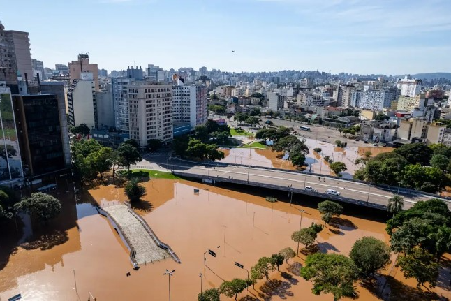 Chega a 100 o número de mortes confirmadas no Rio Grande do Sul