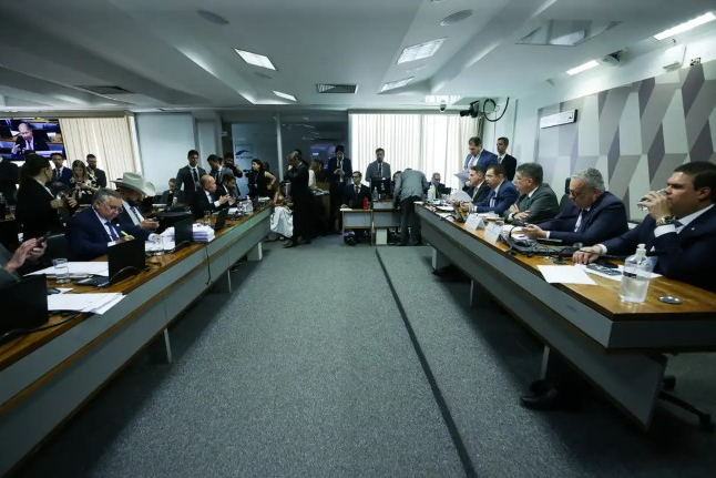 CPMI do INSS aprova plano de trabalho e começa a ouvir depoimentos nesta semana