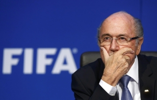 Congresso que escolherá novo presidente da Fifa será em fevereiro (Foto: Reuters) Congresso que escolherá novo presidente da Fifa será em fevereiro (Foto: Reuters)