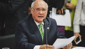 Para Lasier Martins, o caráter vitalÃcio pode trazer riscos à estabilidade institucional (Foto: Divulgação/Senado Federal) Para Lasier Martins, o caráter vitalÃcio pode trazer riscos à estabilidade institucional (Foto: Divulgação/Senado Federal)