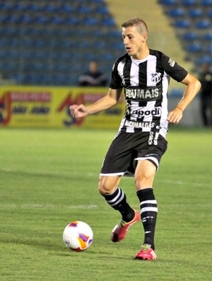 Uillian Correia é remanescente do tÃtulo da Copa do Nordeste (Foto: Cearasc.com/Divulgação) Uillian Correia é remanescente do tÃtulo da Copa do Nordeste (Foto: Cearasc.com/Divulgação)
