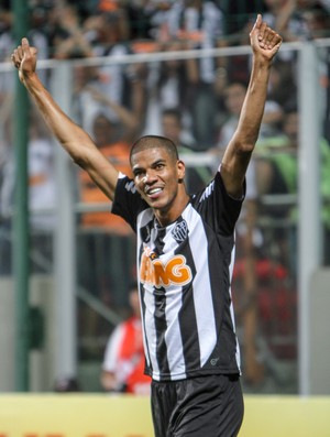 Leonardo Silva comemora um dos 17 gols feitos pelo Atlético-MG (Foto: Bruno Cantini/Flickr CAM) Leonardo Silva comemora um dos 17 gols feitos pelo Atlético-MG (Foto: Bruno Cantini/Flickr CAM)