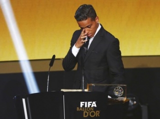 Wendell não segura as lágrimas (Foto: REUTERS) Wendell não segura as lágrimas (Foto: REUTERS)