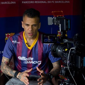 Daniel Alves vai deixar o Barcelona após a atual temporada (Foto: Divulgação) Daniel Alves vai deixar o Barcelona após a atual temporada (Foto: Divulgação)