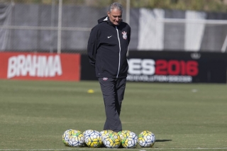 Tite será convidado tão logo reunião com Dunga termine (Foto: Daniel Augusto Jr/Ag. Corinthians) Tite será convidado tão logo reunião com Dunga termine (Foto: Daniel Augusto Jr/Ag. Corinthians)