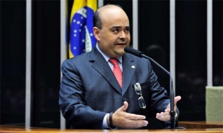LÃÂder do PR na Câmara dos Deputados, Bernardo Santana é o primeiro nome anunciado por Pimentel para compor o secretariado estadual a partir de 1° de janeiro(Foto: Gustavo Lima/Câmara dos Deputados) LÃÂder do PR na Câmara dos Deputados, Bernardo Santana é o primeiro nome anunciado por Pimentel para compor o secretariado estadual a partir de 1° de janeiro(Foto: Gustavo Lima/Câmara dos Deputados)