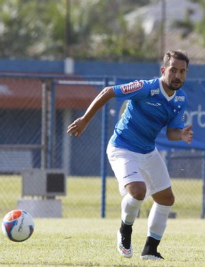 Éverton Ribeiro interessa a um clube do futebol árabe (Foto: Washington Alves/Lightpress) Éverton Ribeiro interessa a um clube do futebol árabe (Foto: Washington Alves/Lightpress)