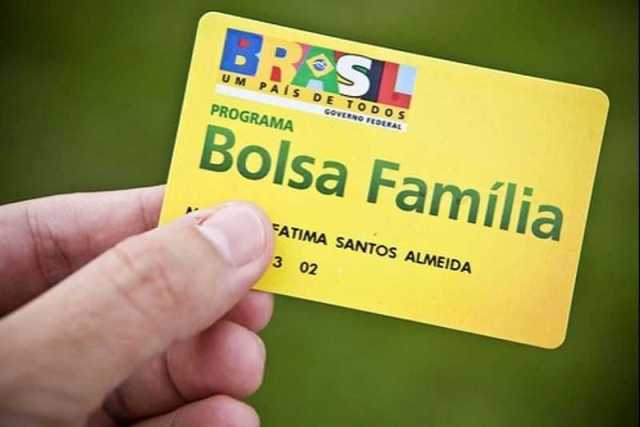cartão de um beneficiário do bolsa família