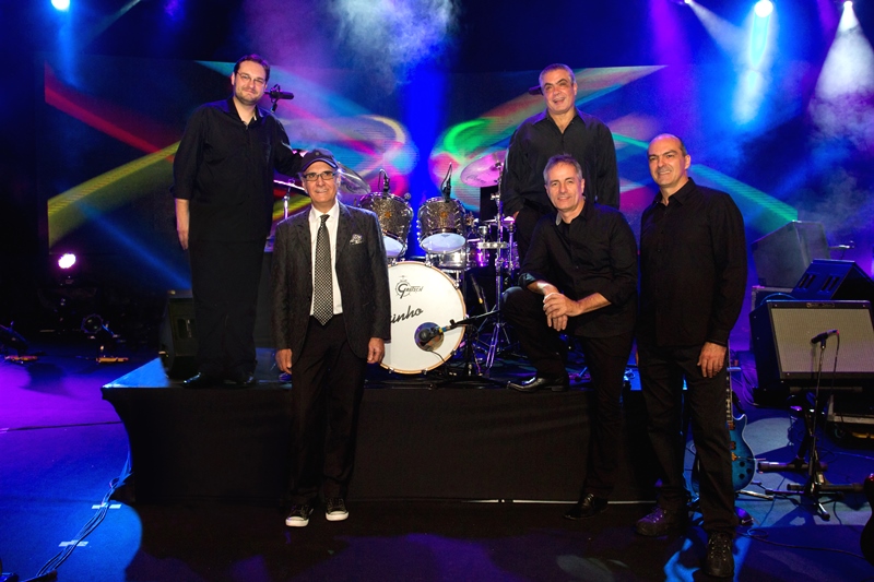 Banda Os Incríveis com nova formação em 2019