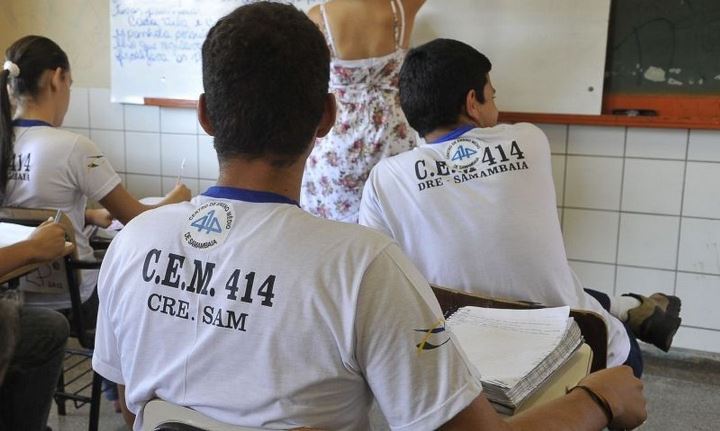 estudantes