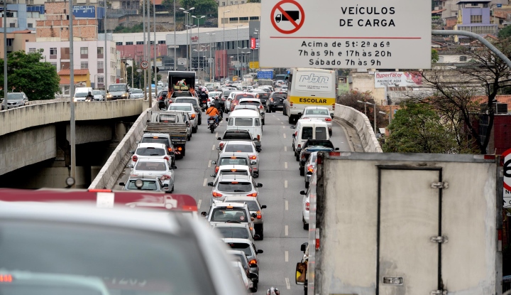 AUTOMOVEIS