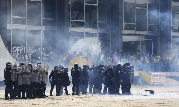 invasão em brasilia