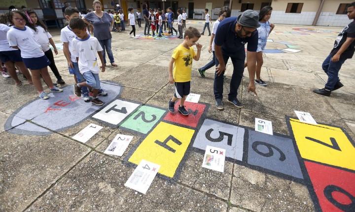 crianças