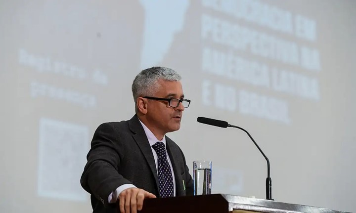 steven-levitsky