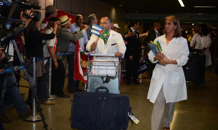 medicos cubanos