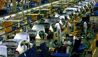 Principal influência negativa foi registrada por veÃculos automotores, reboques e carrocerias, que recuou 9,4% (Foto: Divulgação) Principal influência negativa foi registrada por veÃculos automotores, reboques e carrocerias, que recuou 9,4% (Foto: Divulgação)
