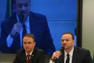 Internet não deve ser espaço de agressão e sim de construção de cidadania, diz ministro (Foto: José Cruz/Agência Brasil) Internet não deve ser espaço de agressão e sim de construção de cidadania, diz ministro (Foto: José Cruz/Agência Brasil)