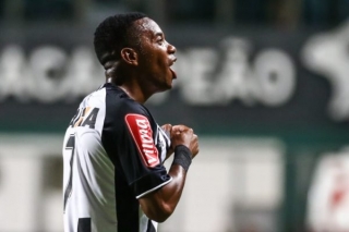Robinho anotou o segundo gol do Atlético-MG (Foto: Bruno Cantini/Divulgação) Robinho anotou o segundo gol do Atlético-MG (Foto: Bruno Cantini/Divulgação)