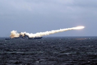 O ExÃ©rcito russo dispara mÃ­sseis contra bases do Estado IslÃ¢mico (Foto: ServiÃ§o de Imprensa da Frota do PaÃ­fico/DivulgaÃ§Ã£o)
