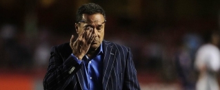 Vanderlei Luxemburgo lamenta derrota e acredita que Cruzeiro foi ansioso no Morumbi (Foto: Marcos Ribolli/GloboEsporte.com) Vanderlei Luxemburgo lamenta derrota e acredita que Cruzeiro foi ansioso no Morumbi (Foto: Marcos Ribolli/GloboEsporte.com)