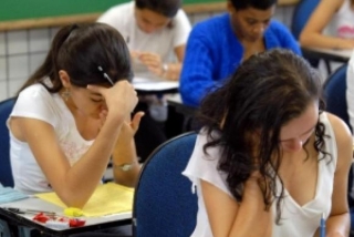 O Fies oferece financiamento de cursos em instituições privadas a uma taxa de juros de 6,5% ao ano (Foto: Agência Brasil) O Fies oferece financiamento de cursos em instituições privadas a uma taxa de juros de 6,5% ao ano (Foto: Agência Brasil)