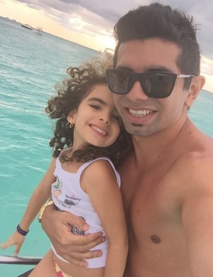 Guilherme aproveita férias em Cancún, no México, com a famÃlia (Foto: Divulgação) Guilherme aproveita férias em Cancún, no México, com a famÃlia (Foto: Divulgação)