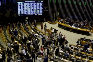 Festas juninas podem atrapalhar ritmo de votações na Câmara dos Deputados (Foto: Wilson Dias/Agência Brasil) Festas juninas podem atrapalhar ritmo de votações na Câmara dos Deputados (Foto: Wilson Dias/Agência Brasil)