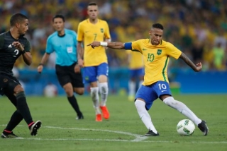 Seleção Brasileira ficou em 2º lugar no ranking da Fifa, liderado pela Alemanha. Copa do Mundo começará em junho próximo, na Rússia (Foto: Fernando Frazão/Agência Brasil) Seleção Brasileira ficou em 2º lugar no ranking da Fifa, liderado pela Alemanha. Copa do Mundo começará em junho próximo, na Rússia (Foto: Fernando Frazão/Agência Brasil)
