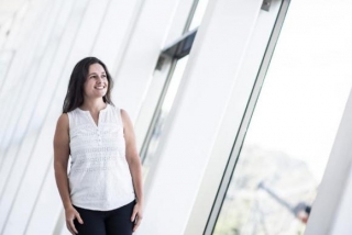 Rafaela Ferreira, professora da Universidade Federal de Minas Gerais, ganhou prêmio da Unesco, que reconhece o trabalho de mulheres cientistas que mais se destacaram em 2017 (Foto: Divulgação) Rafaela Ferreira, professora da Universidade Federal de Minas Gerais, ganhou prêmio da Unesco, que reconhece o trabalho de mulheres cientistas que mais se destacaram em 2017 (Foto: Divulgação)