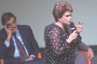Ex-ministro da Advocacia-Geral da União José Eduardo Cardoso é o responsável pela defesa da presidente afastada Dilma Rousseff (Foto: Evaristo Sá) Ex-ministro da Advocacia-Geral da União José Eduardo Cardoso é o responsável pela defesa da presidente afastada Dilma Rousseff (Foto: Evaristo Sá)