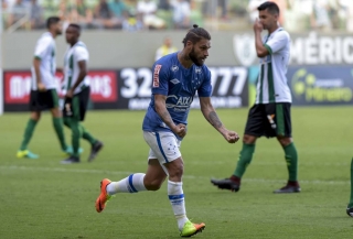 Rafael Sóbis anotou o único gol da partida (Foto: Washington Alves/Cruzeiro) Rafael Sóbis anotou o único gol da partida (Foto: Washington Alves/Cruzeiro)