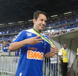 Em 2013, Cruzeiro foi campeão na 34ª rodada, após vencer o Vitória (Foto: Mauricio Paulucci) Em 2013, Cruzeiro foi campeão na 34ª rodada, após vencer o Vitória (Foto: Mauricio Paulucci)