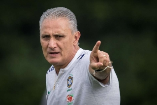 O tÃ©cnico Tite, da SeleÃ§Ã£o Brasileira (Foto: Michael Dalder/File Photo/Reuters)