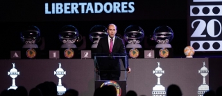 Sorteio dos grupos da Libertadores foi realizado nesta terça-feira, na sede da Conmebol, no Paraguai (Foto: AP) Sorteio dos grupos da Libertadores foi realizado nesta terça-feira, na sede da Conmebol, no Paraguai (Foto: AP)