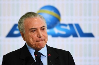 Presidente sentiu um desconforto e, após avaliação no departamento médico do Palácio do Planalto, foi constatada uma obstrução urológica (Foto: Evaristo Sá/AFP) Presidente sentiu um desconforto e, após avaliação no departamento médico do Palácio do Planalto, foi constatada uma obstrução urológica (Foto: Evaristo Sá/AFP)