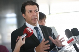 Após reunião com o ministro da Casa Civil, Eliseu Padilha, o relator da reforma da Previdência na Câmara dos Deputados, Arthur Maia, dá entrevista no Palácio do Planalto (Foto: Antonio Cruz/ Agência Brasil) Após reunião com o ministro da Casa Civil, Eliseu Padilha, o relator da reforma da Previdência na Câmara dos Deputados, Arthur Maia, dá entrevista no Palácio do Planalto (Foto: Antonio Cruz/ Agência Brasil)