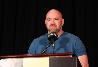 Dana White nÃ£o escondeu a irritaÃ§Ã£o e a frustraÃ§Ã£o com o novo flagrante de doping de Jon Jones (Foto: Evelyn Rodrigues)