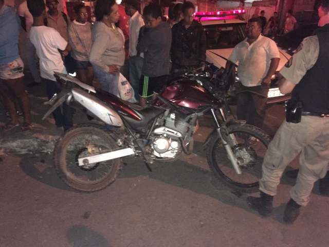 Motocicleta clonada foi apreendida e removida ao pÃƒÂ¡tio credenciado para perÃƒÂ­cia.