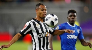Mansur, lateral-esquerdo do Atlético-MG no jogo contra o Rangers-ESC pela Florida Cup (Foto: Divulgação/Florida Cup) Mansur, lateral-esquerdo do Atlético-MG no jogo contra o Rangers-ESC pela Florida Cup (Foto: Divulgação/Florida Cup)
