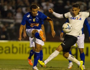 Cruzeiro e Corinthians se enfrentam na abertura do Brasielirão (Foto: Reginaldo Castro) Cruzeiro e Corinthians se enfrentam na abertura do Brasielirão (Foto: Reginaldo Castro)