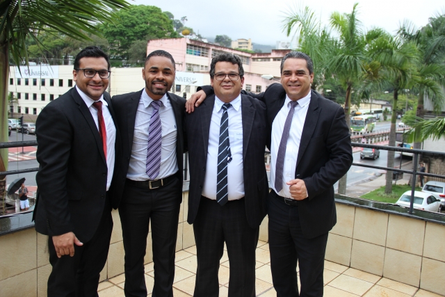 Mesa diretora eleita para o biênio 2019-2020. (Foto: divulgação) Mesa diretora eleita para o biênio 2019-2020. (Foto: divulgação)